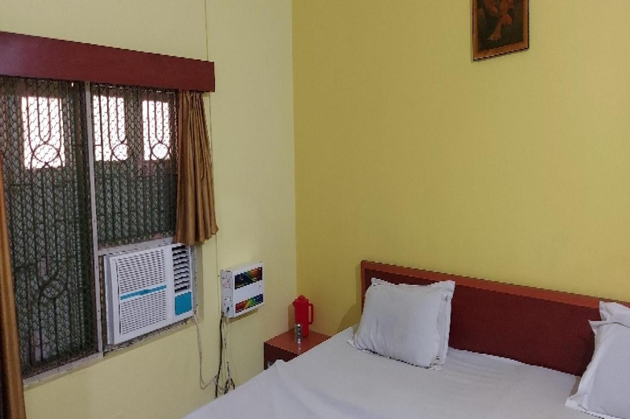 Spot On 73926 Hotel Anjanaa Puri Exterior photo