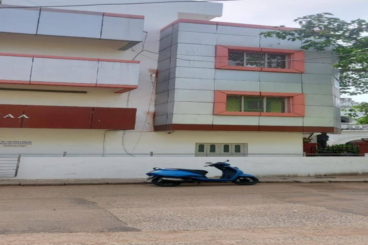 Spot On 73926 Hotel Anjanaa Puri Exterior photo